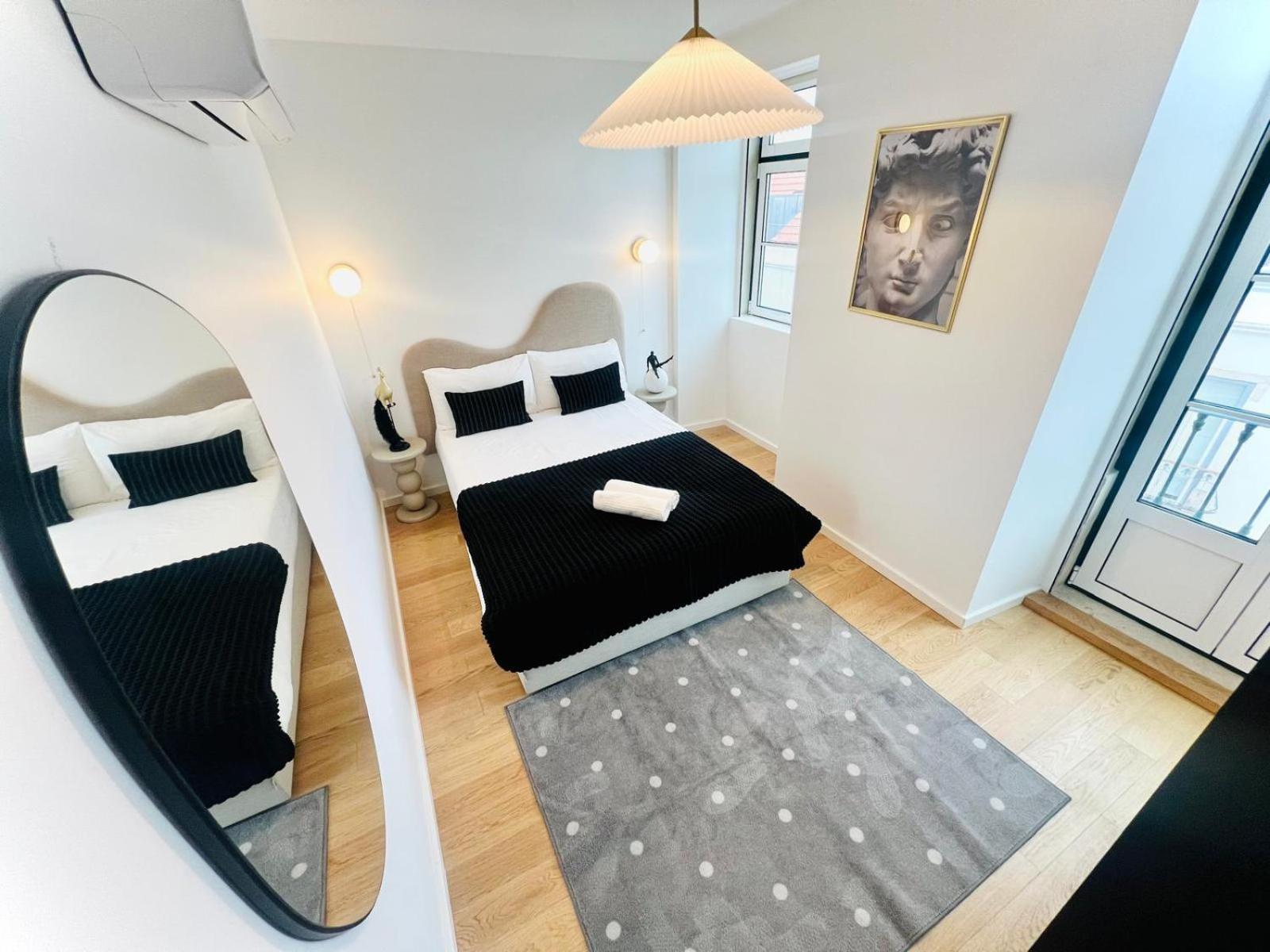 Lisbon Pink House II Beautiful 2 Bedroom Flat In City Center Dış mekan fotoğraf