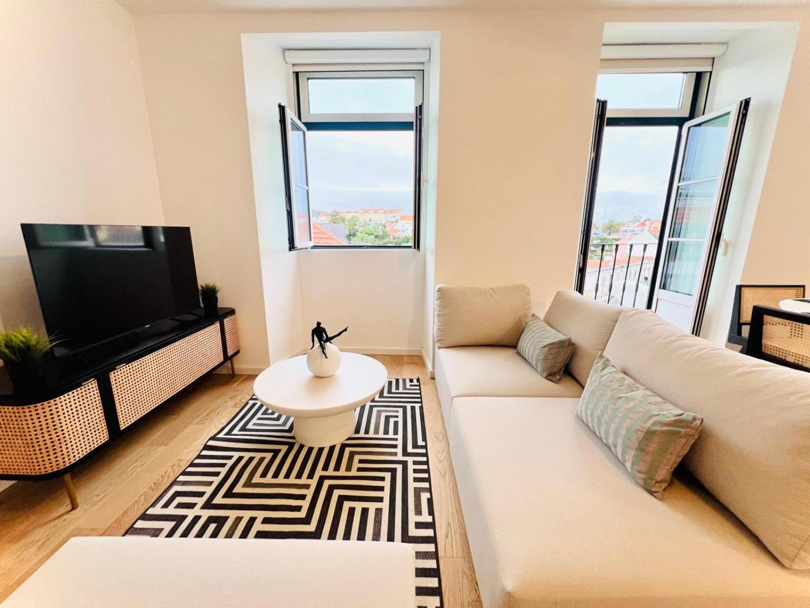 Lisbon Pink House II Beautiful 2 Bedroom Flat In City Center Dış mekan fotoğraf