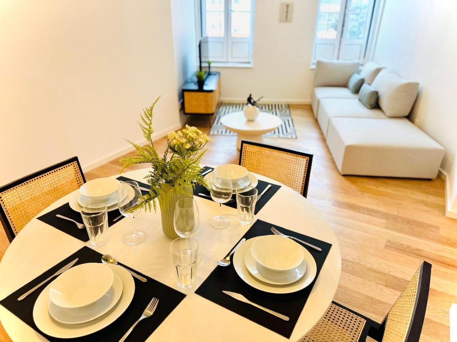Lisbon Pink House II Beautiful 2 Bedroom Flat In City Center Dış mekan fotoğraf